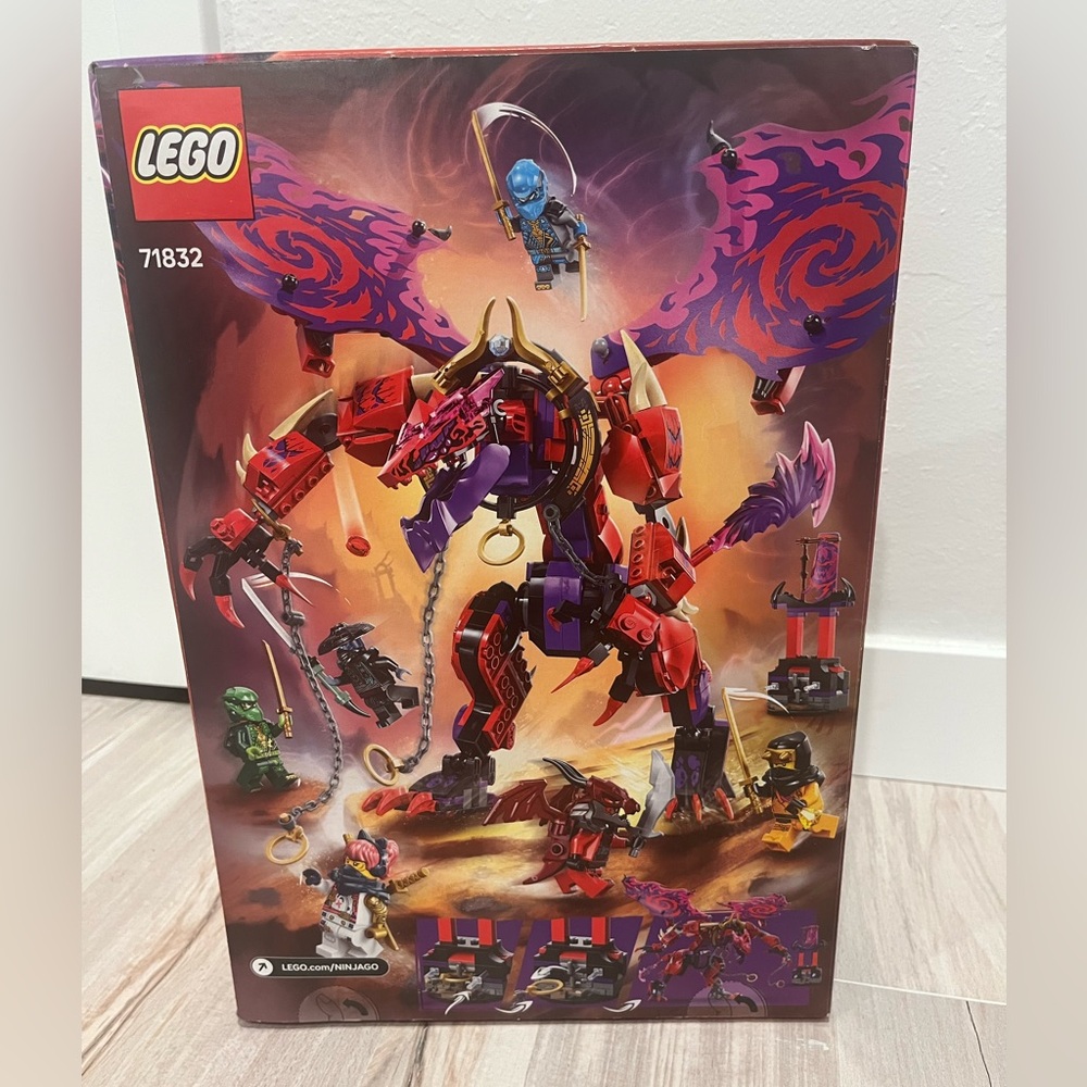 LEGO Ninjago Dragons Rising Thunderdragon - Red and Purple 71832 - Picture 10 of 12